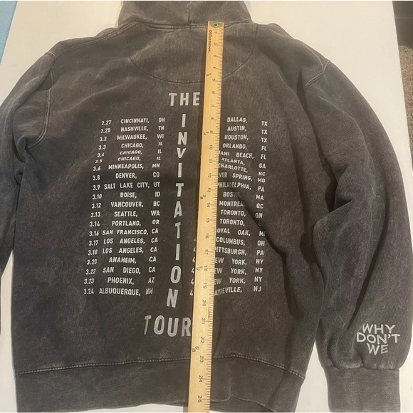 Why Don’t We Merch Boy Band S “The Invitation Tour” Hoodie Gray Sweatshirt - Picture 8 of 12